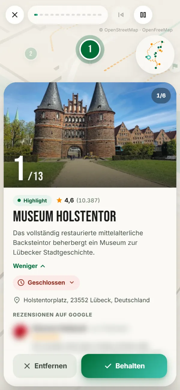 Spot-Karte im 3D-Rundflug: Museum Holstentor mit Foto, Bewertung 4,6, Öffnungszeiten, Adresse und den Knöpfen Entfernen und Behalten