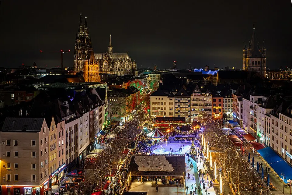 Heinzels Wintermärchen auf dem Heumarkt, Heumarkt, Altstadt